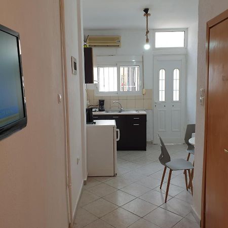 Central Studio Kavala* Luaran gambar