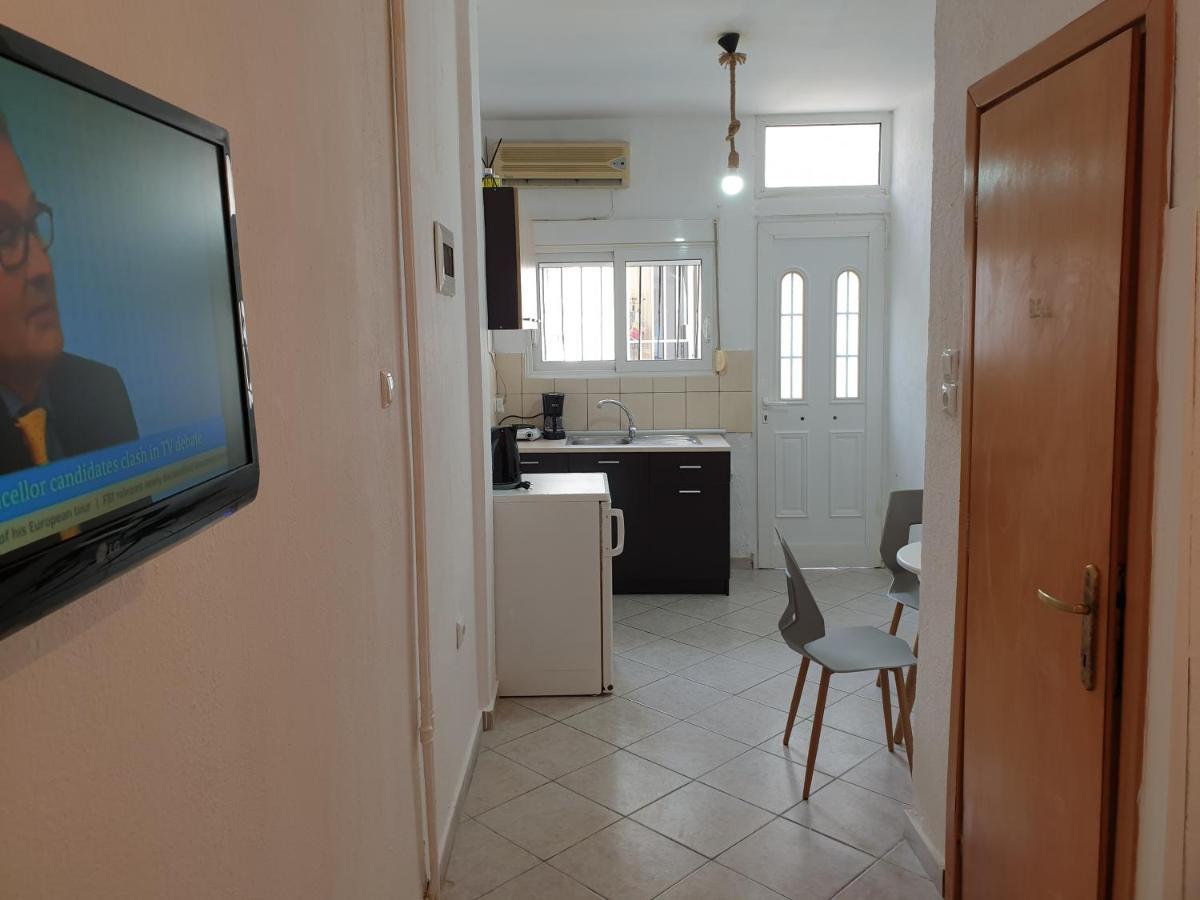 Central Studio Kavala* Luaran gambar
